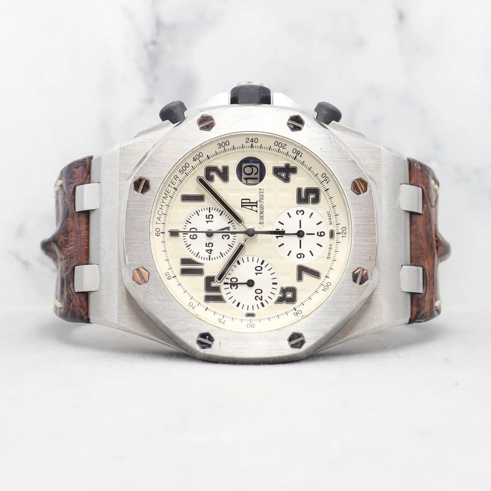 Audemars Piguet Royal Oak Offshore Chronograph "Safari," thumbnail 3