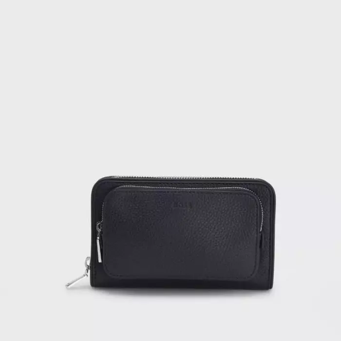 CROSSBODY