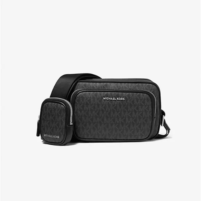 CAMERA BAG WITH POUCH