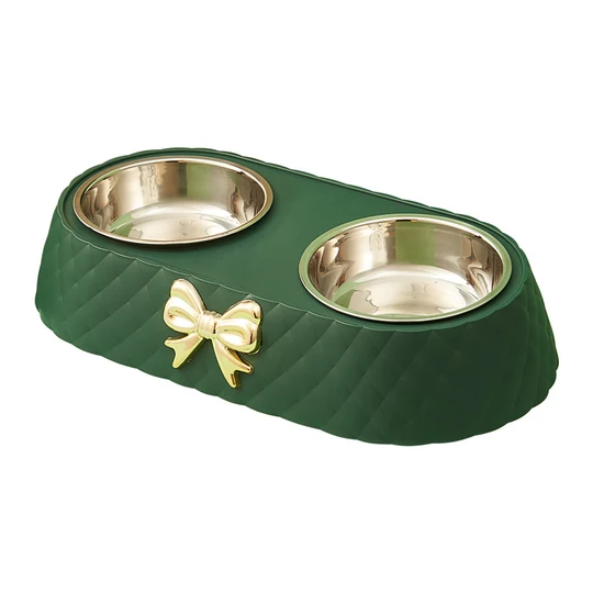 Green Quilted Bowls With Bow image 1