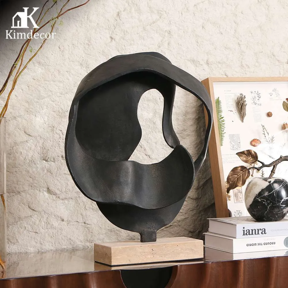 Loop Tabletop Sculpture thumbnail 2