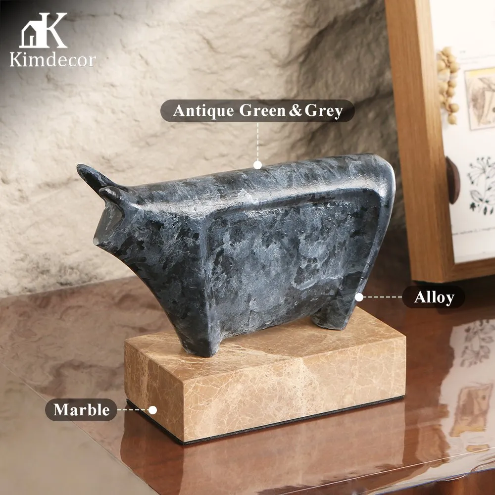 Rhino Sculpture thumbnail 3