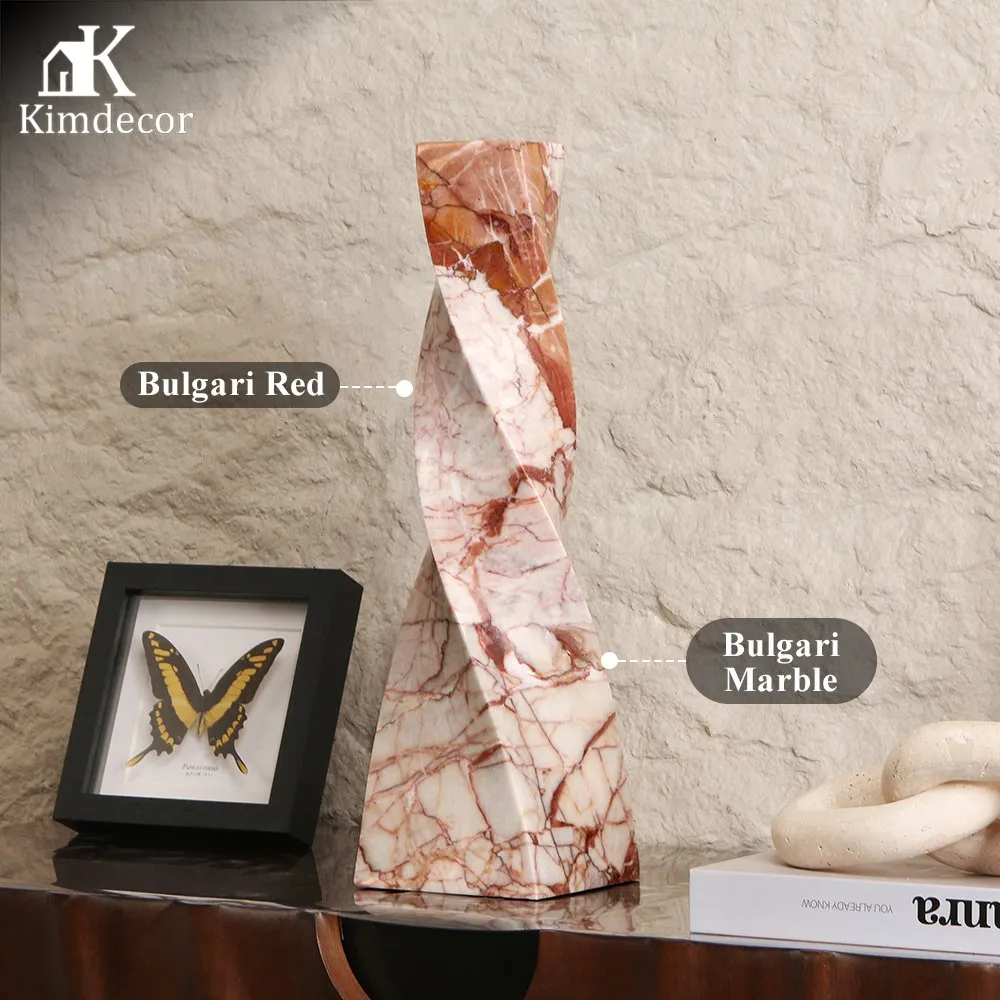 Spiral Square Column thumbnail 2