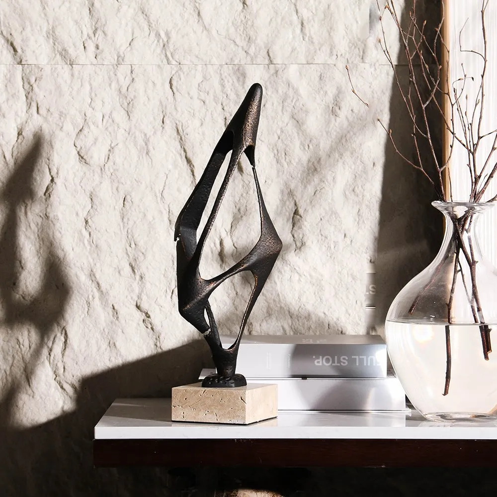 Desktop Sculpture thumbnail 2