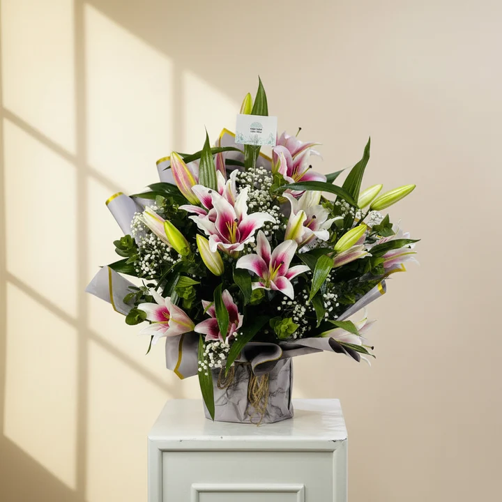 Designer Lily Bouquet image 1