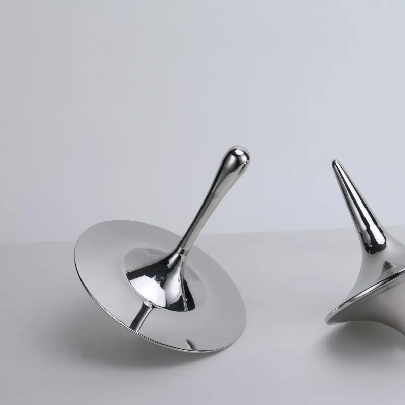 Spinning Sculpture thumbnail 2