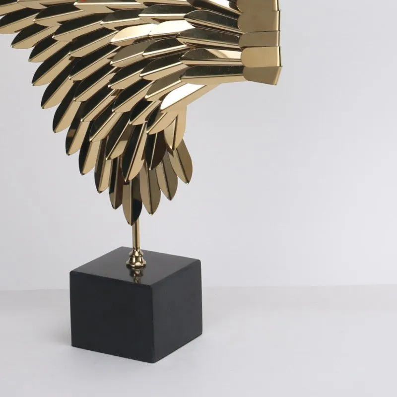 Big Golden Wing thumbnail 3