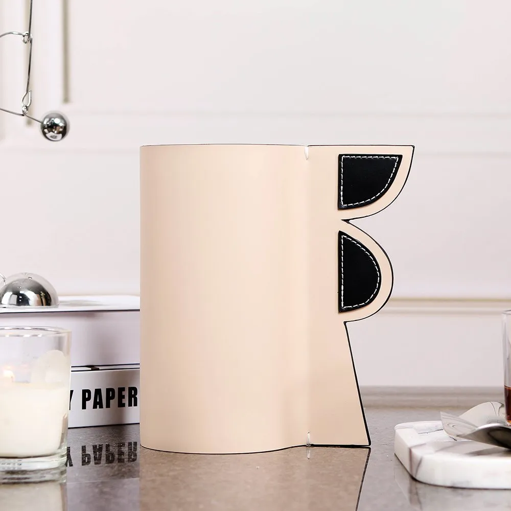Luxurious Leather Vase thumbnail 3