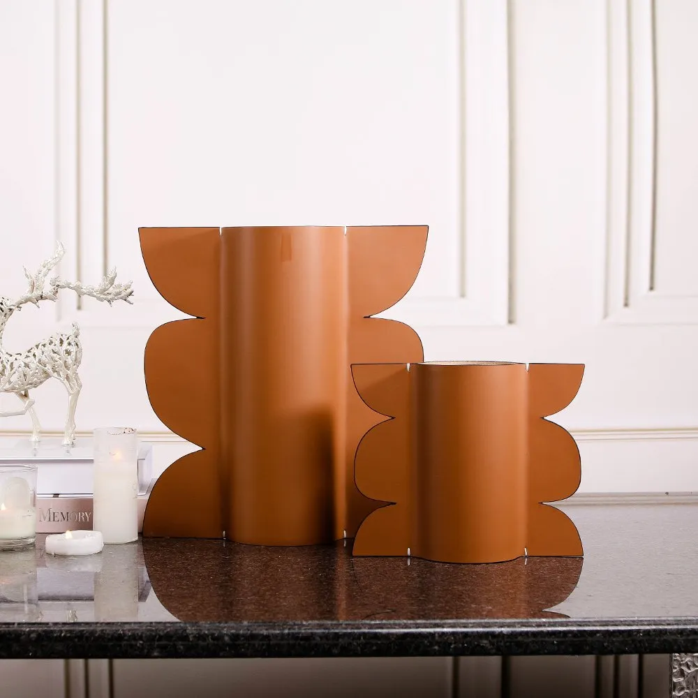 Leather Vase thumbnail 3