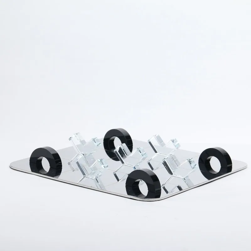 Crystal & Metal Tic-Tac-Toe thumbnail 2