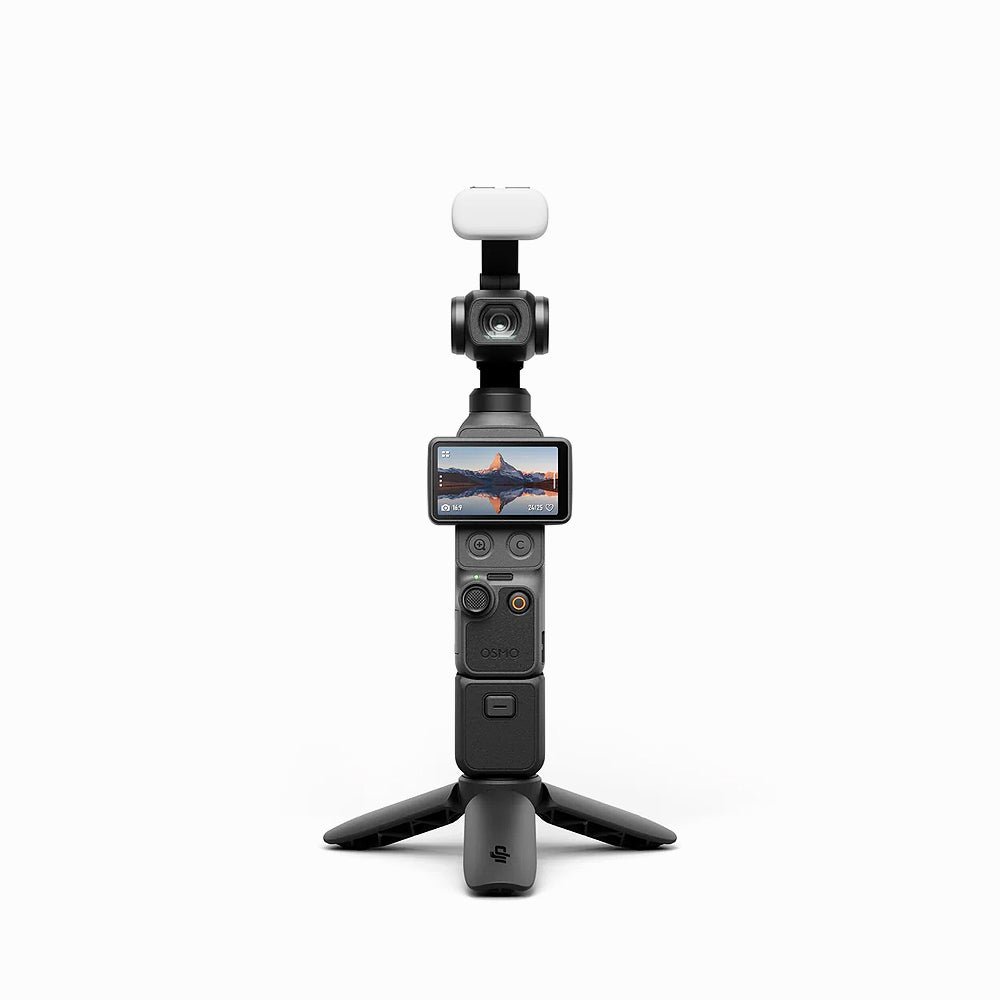 DJI Osmo Pocket 4 Handheld Camera (Creator Combo) thumbnail 2
