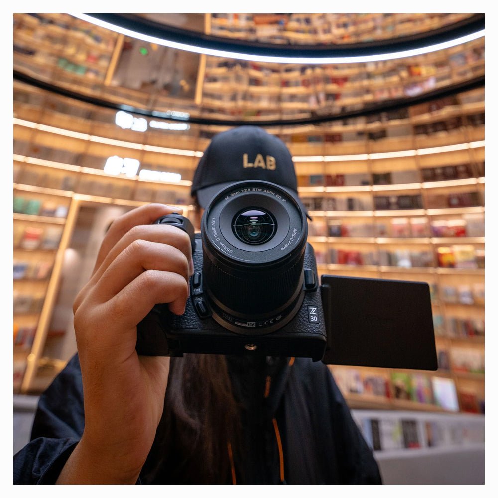 Viltrox AF 9mm f/2.8 Air Z Lens (Nikon Z) Full-Frame thumbnail 2