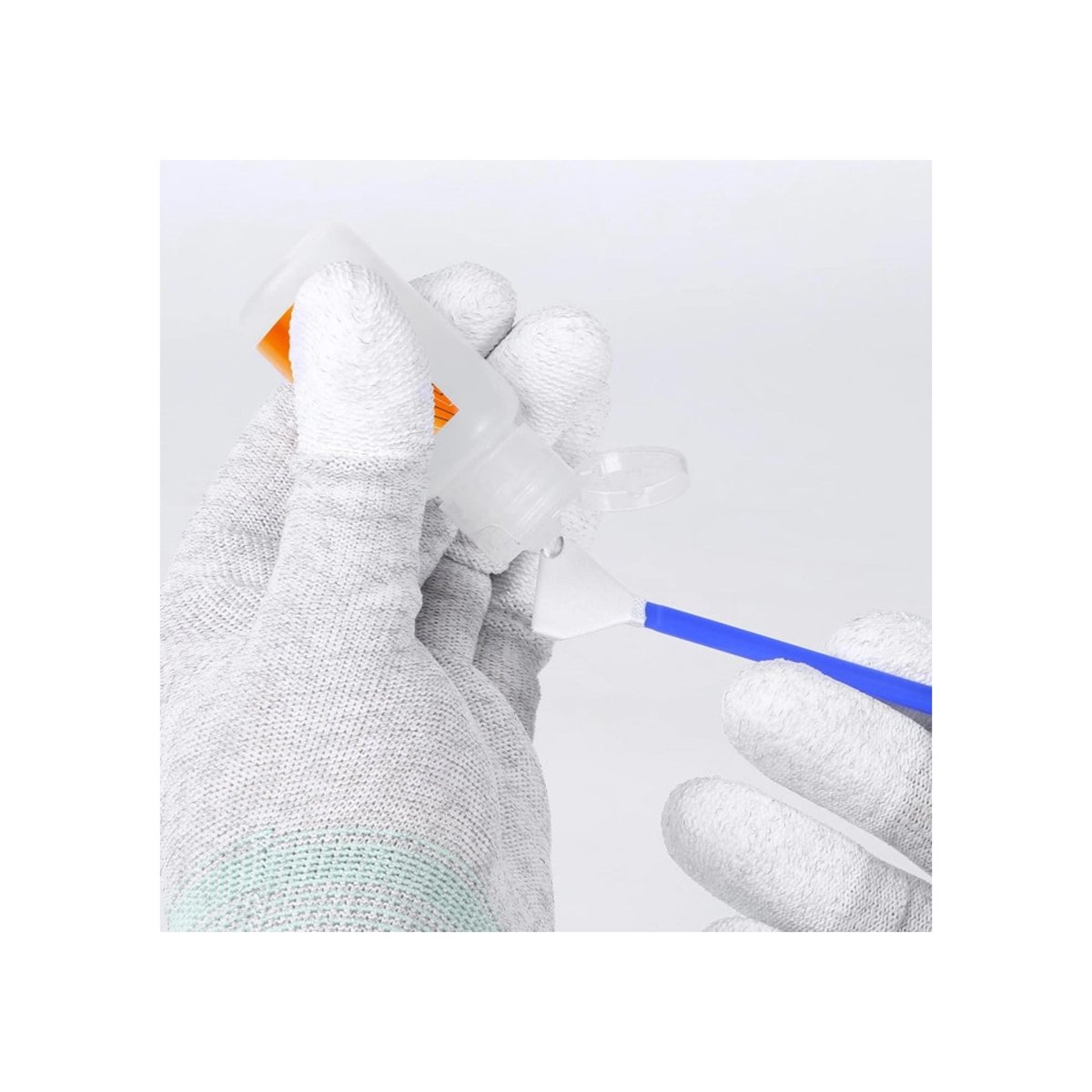K&F 24mm Full-Frame Sensor Cleaning Kit (x10 Cleaning Swab + 20ml Sensor Cleaner) SKU.1617 thumbnail 2