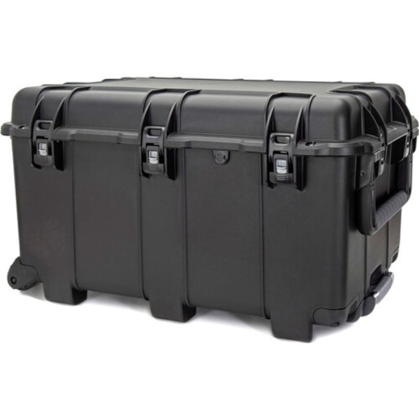 Nanuk 975 Wheeled Hard Case with Cubed Foam