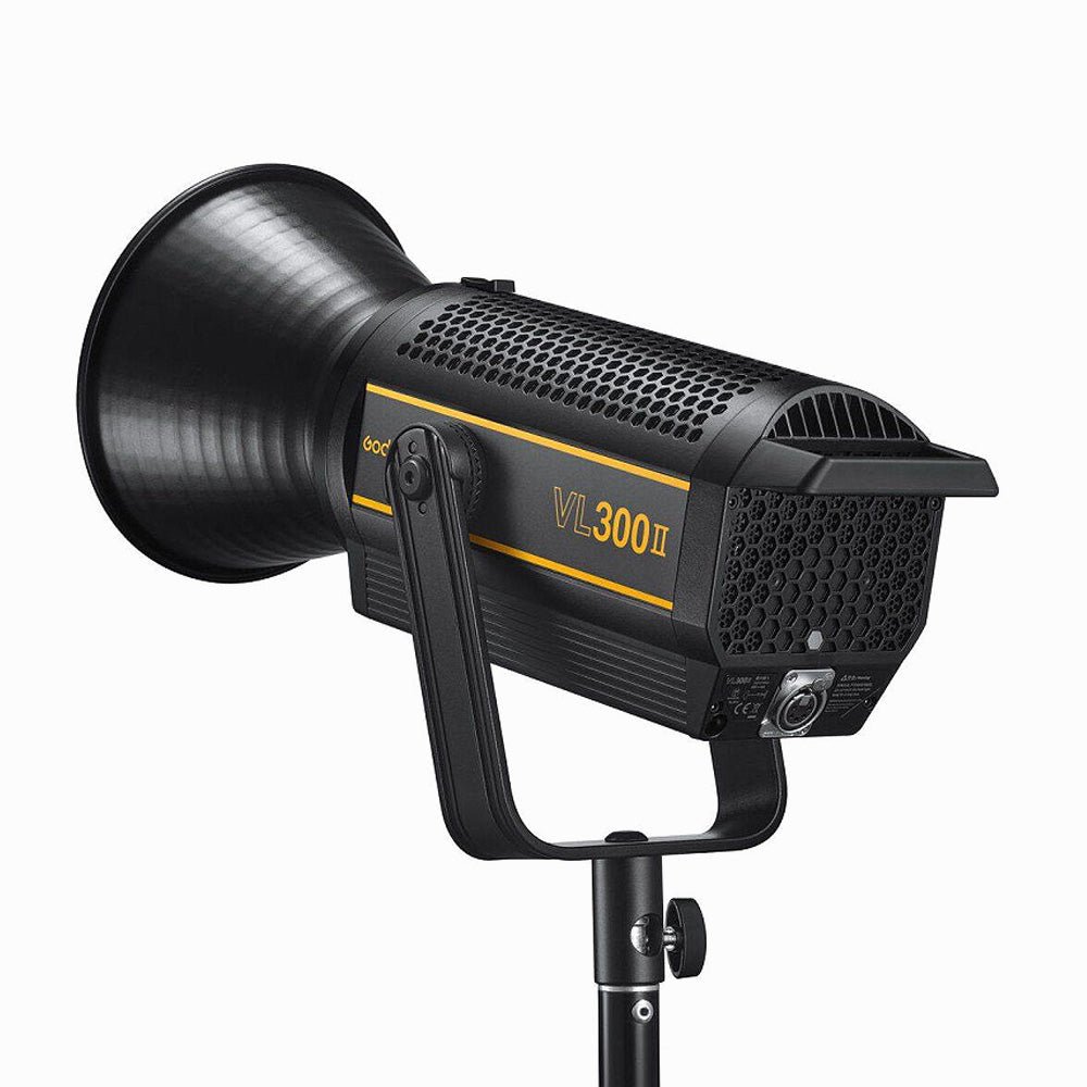 GODOX VL300II DAYLIGHT SPOTLIGHT WITH APP CONTROL AND V MOUNT thumbnail 2
