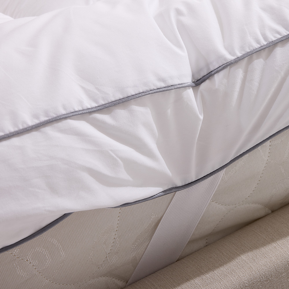 Luxury King-Sized Cotton Mattress Topper thumbnail 2