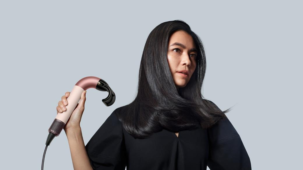Supersonic r™ hair dryer - Curly+Coily (Ceramic Pink/Rose Gold) thumbnail 3