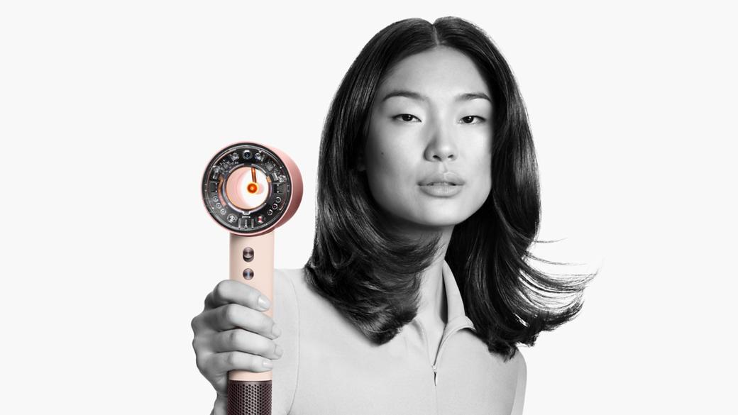 Supersonic Nural™ hair dryer - Straight+Wavy (Ceramic Pink/Rose Gold) thumbnail 2