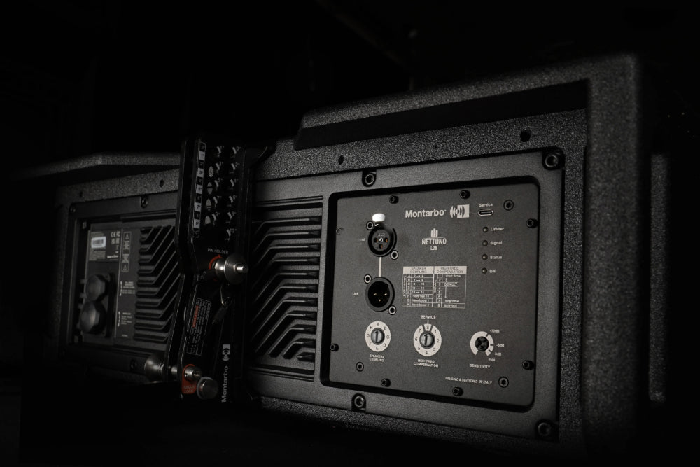 Montarbo Nettuno L28 2x8" Active Line Array per unit 1000 W RMS Class D amplifier //// Special Order //// Please call for up-to-date information on product availability thumbnail 6