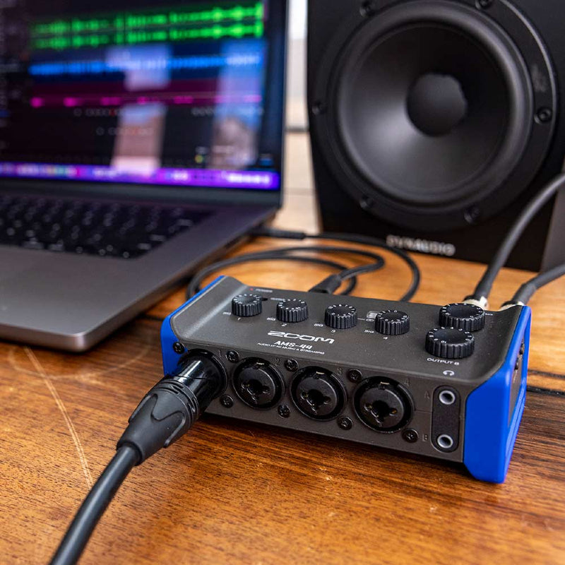 Zoom AMS44  4-in/4-out USB-C Mobile recording or Live streaming audio interface thumbnail 2